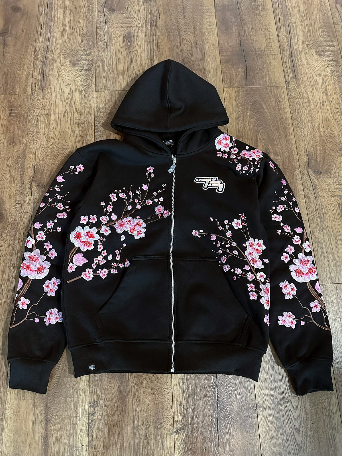 Tokyo Bloom Zip Up
